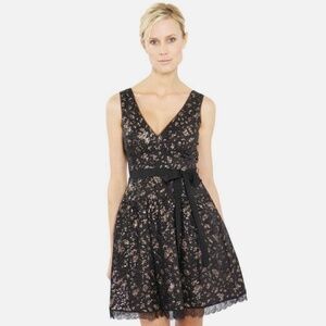 BCBGMaxazria Katarina Lace Sequined Cocktail Party Dress Size 2